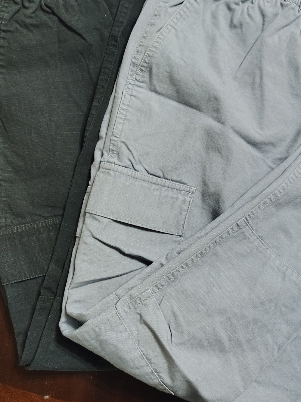 2 Pair Nike Men's Light Gray And Black Performance Pants